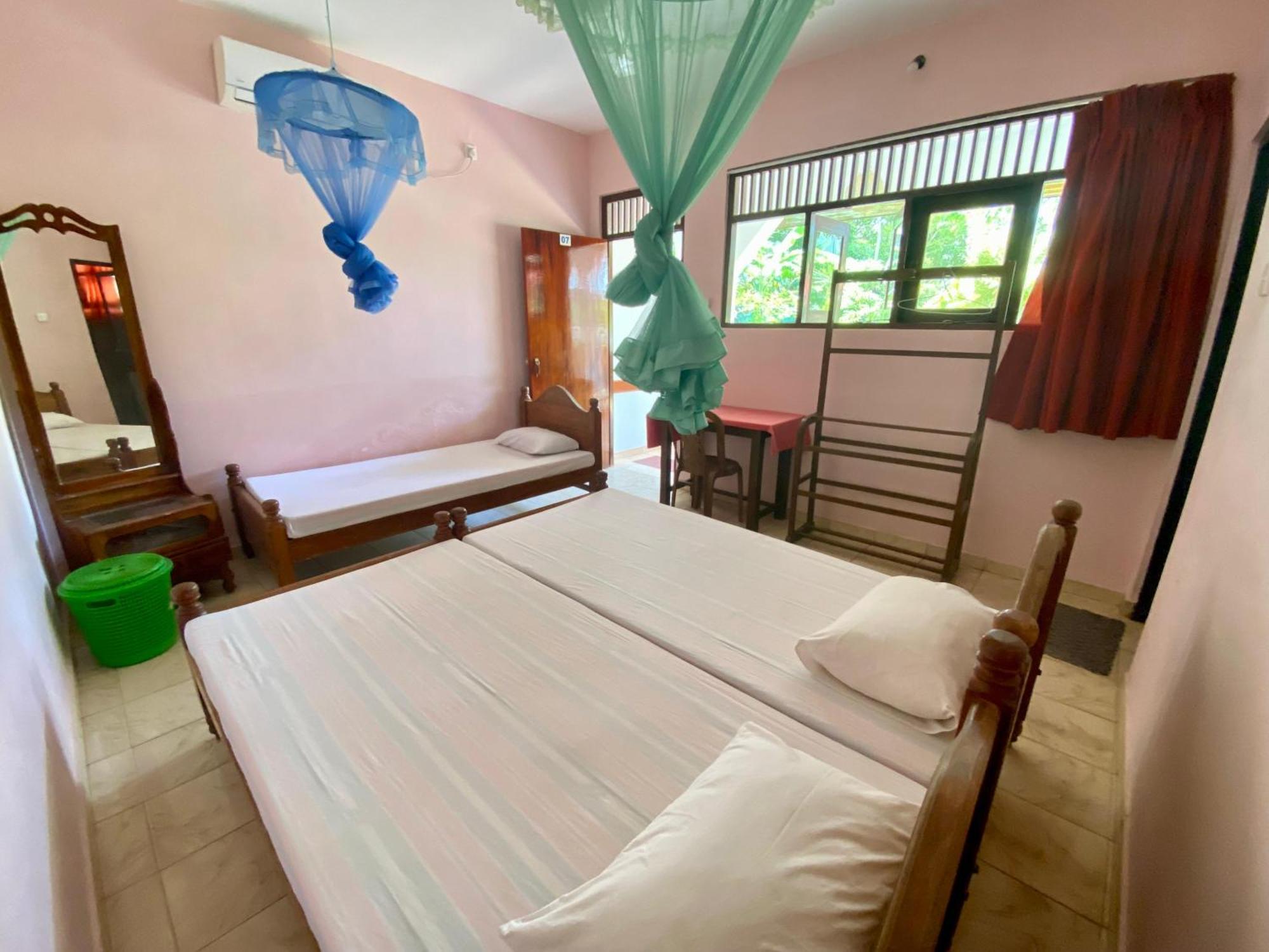 Hotel Tk Green Garden Matara Exterior photo