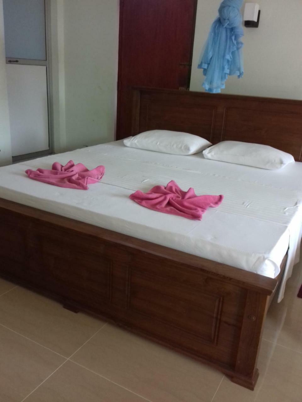 Hotel Tk Green Garden Matara Exterior photo